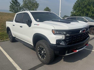 2022 Chevrolet Silverado 1500 Crew Cab Short Box 4-Wheel Drive ZR2