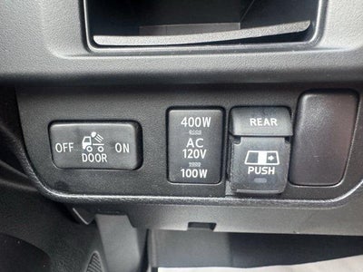 2017 Toyota Tacoma TRD Sport Double Cab 6' Bed V6 4x4 AT (Natl)