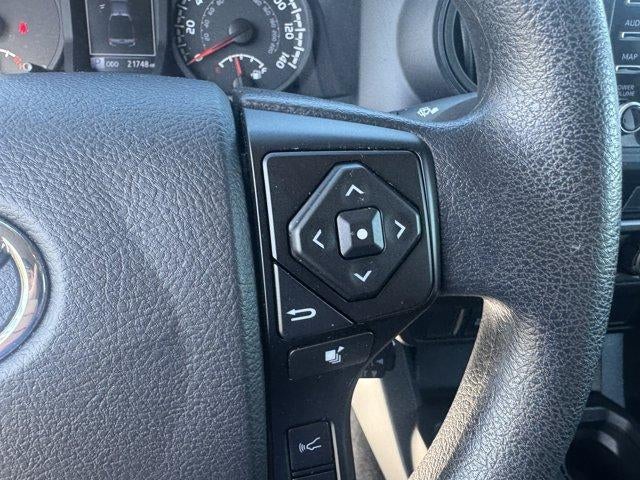 2022 Toyota Tacoma 4WD 4WD SR Double Cab 5' Bed V6 AT (GS)