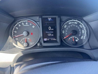 2022 Toyota Tacoma 4WD 4WD SR Double Cab 5' Bed V6 AT (GS)