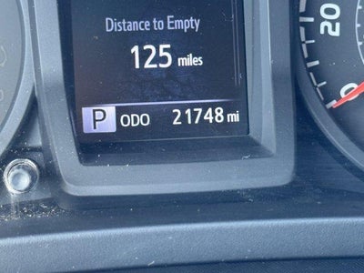 2022 Toyota Tacoma 4WD 4WD SR Double Cab 5' Bed V6 AT (GS)