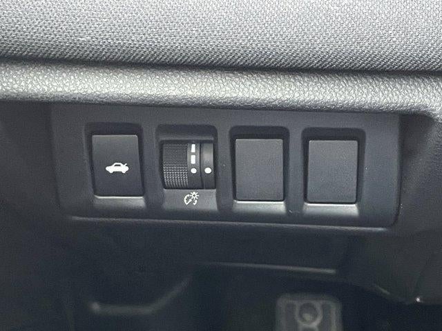 2025 Subaru Legacy Premium AWD