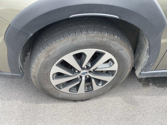 2025 Subaru Outback Premium AWD