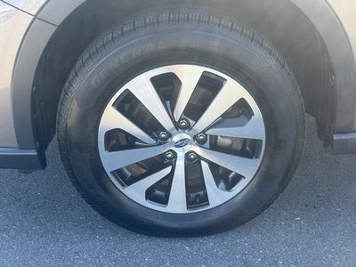 2022 Subaru Outback Premium CVT