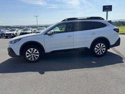 2022 Subaru Outback Premium CVT
