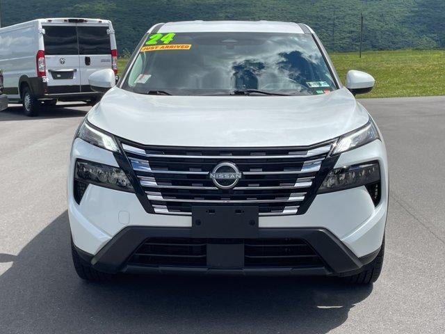 2024 Nissan Rogue AWD SV