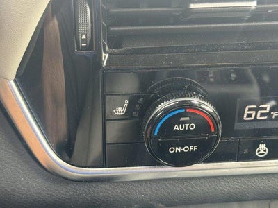 2023 Nissan Rogue AWD SV *Ltd Avail*