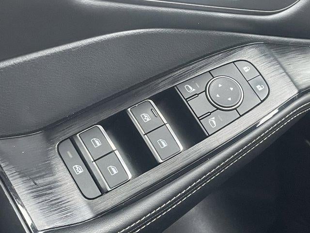 2022 Nissan Rogue AWD SL