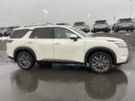 2024 Nissan Pathfinder SL 4WD