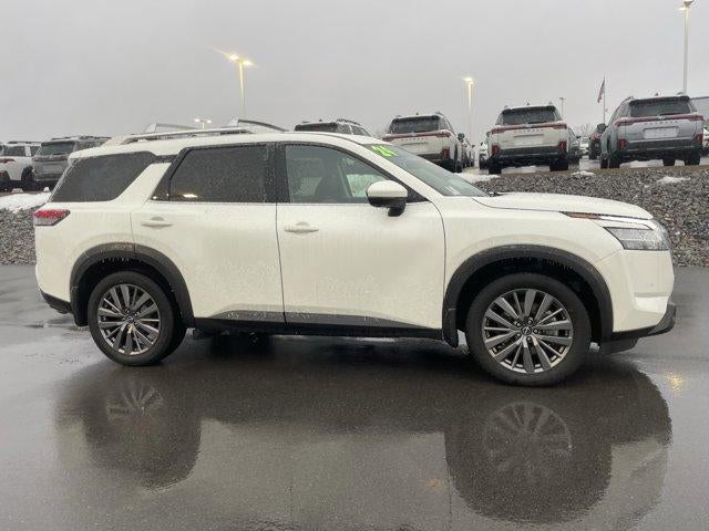 2024 Nissan Pathfinder SL 4WD