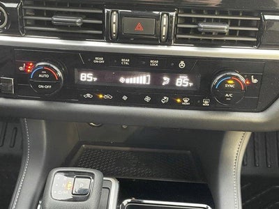 2024 Nissan Pathfinder SL 4WD