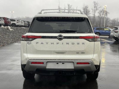 2024 Nissan Pathfinder SL 4WD