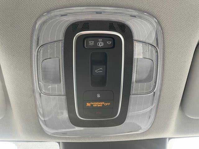 2022 Hyundai ELANTRA Limited IVT