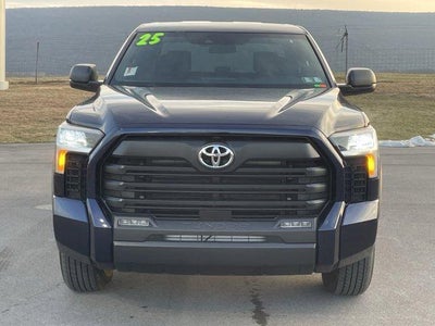 2025 Toyota Tundra 4WD 4WD SR5 CrewMax 5.5' Bed (SE)