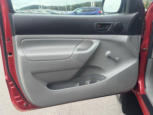 2013 Toyota Tacoma 4WD Regular Cab Standard Bed I4 Automatic (Natl)