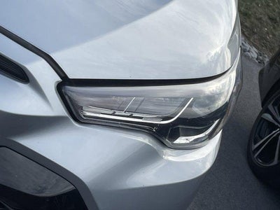 2024 Toyota Corolla Cross Hybrid SE 4WD (Natl)