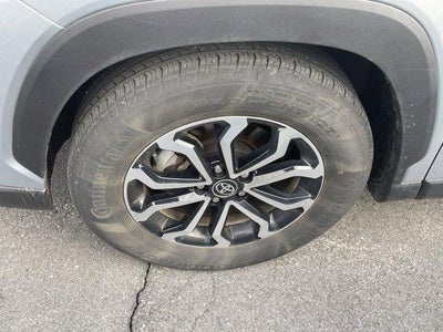 2024 Toyota Corolla Cross Hybrid SE 4WD (Natl)