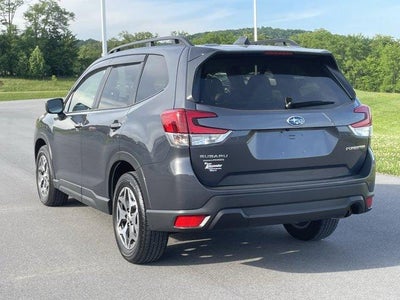 2024 Subaru Forester Premium AWD