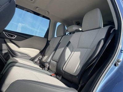 2023 Subaru Forester Premium CVT