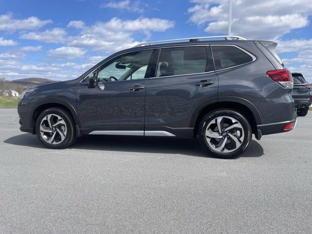 2023 Subaru Forester Touring CVT