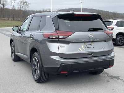 2024 Nissan Rogue AWD SV