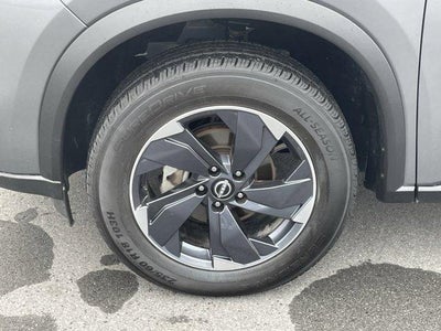 2024 Nissan Rogue AWD SV