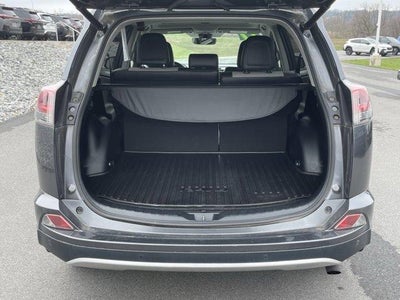 2017 Toyota RAV4 Limited AWD (GS)