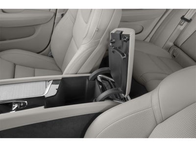 2025 Volvo V60 Cross Country B5 AWD Plus