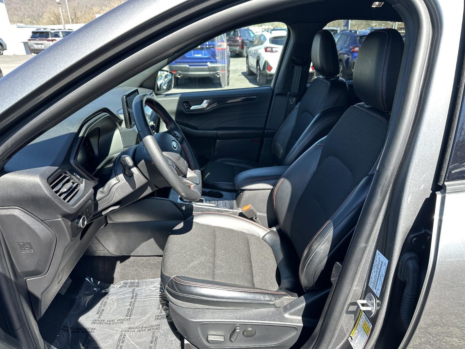2025 Ford Escape ST-Line AWD