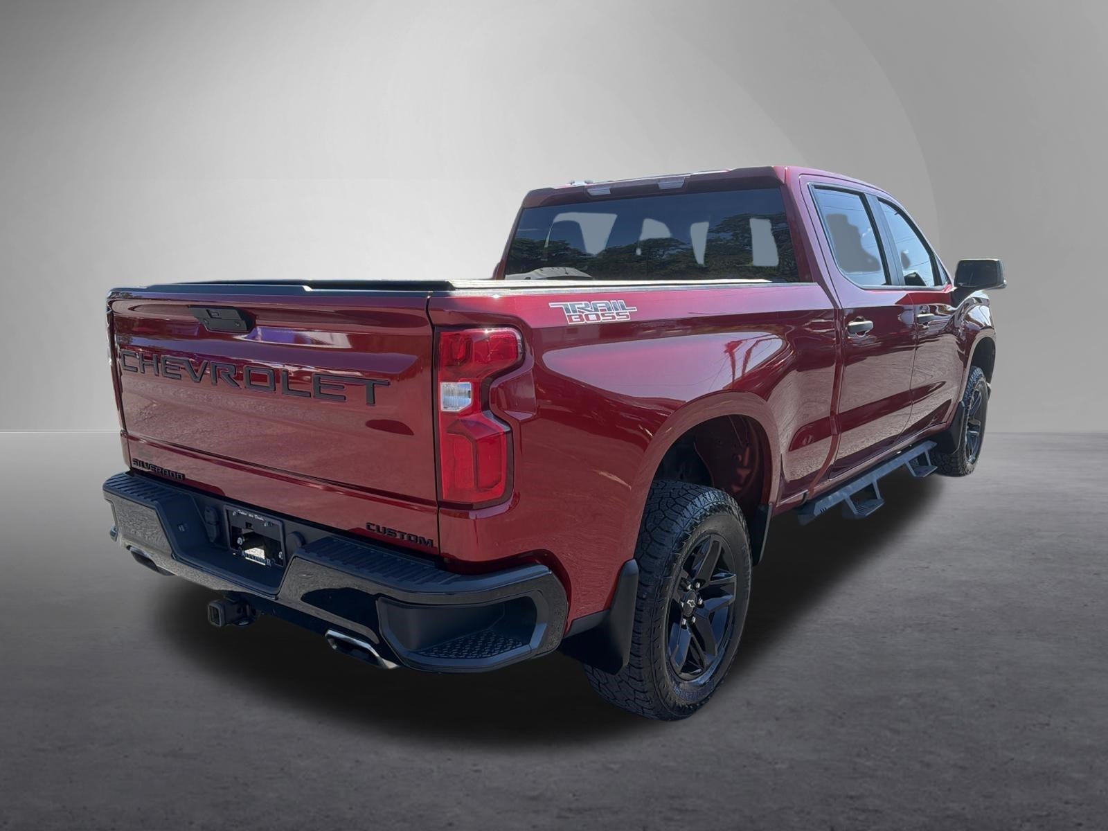 2021 Chevrolet Silverado 1500 Crew Cab Standard Box 4-Wheel Drive Custom Trail Boss