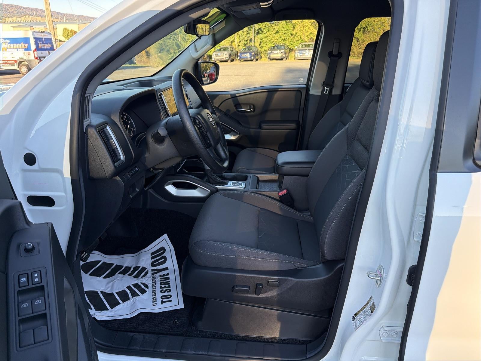 2026 Nissan Frontier Crew Cab 4x4 SV