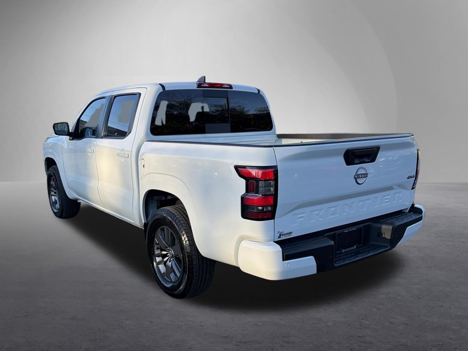 2026 Nissan Frontier Crew Cab 4x4 SV