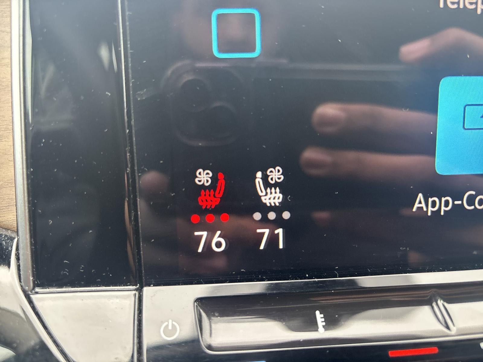 2024 Volkswagen Atlas 2.0T SE w/Technology 4MOTION