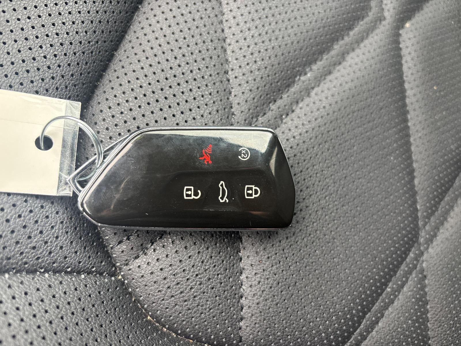 2024 Volkswagen Atlas 2.0T SE w/Technology 4MOTION