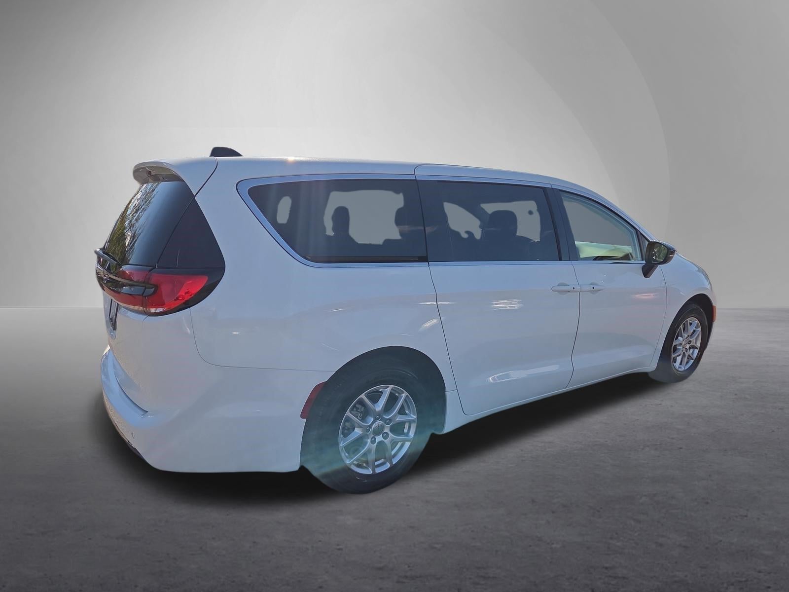 2024 Chrysler Pacifica Touring L FWD
