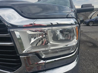 2019 RAM 3500 Big Horn 4x4 Crew Cab 8' Box