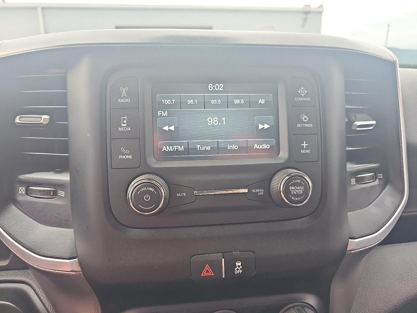 2019 RAM 3500 Big Horn 4x4 Crew Cab 8' Box