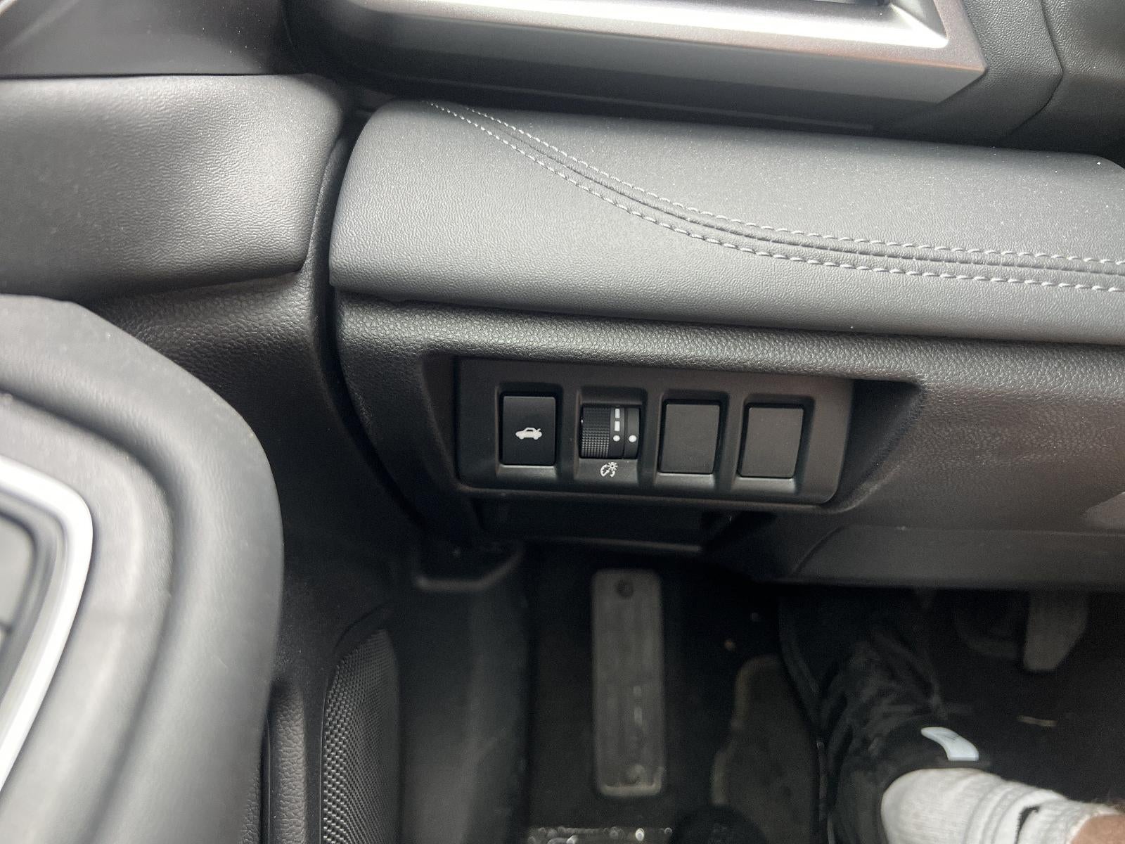 2025 Subaru Legacy Limited AWD