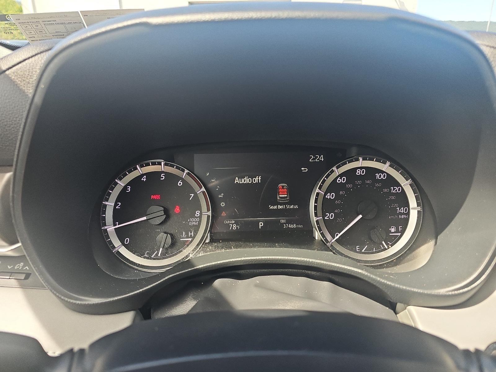 2023 Toyota Highlander LE AWD (SE)