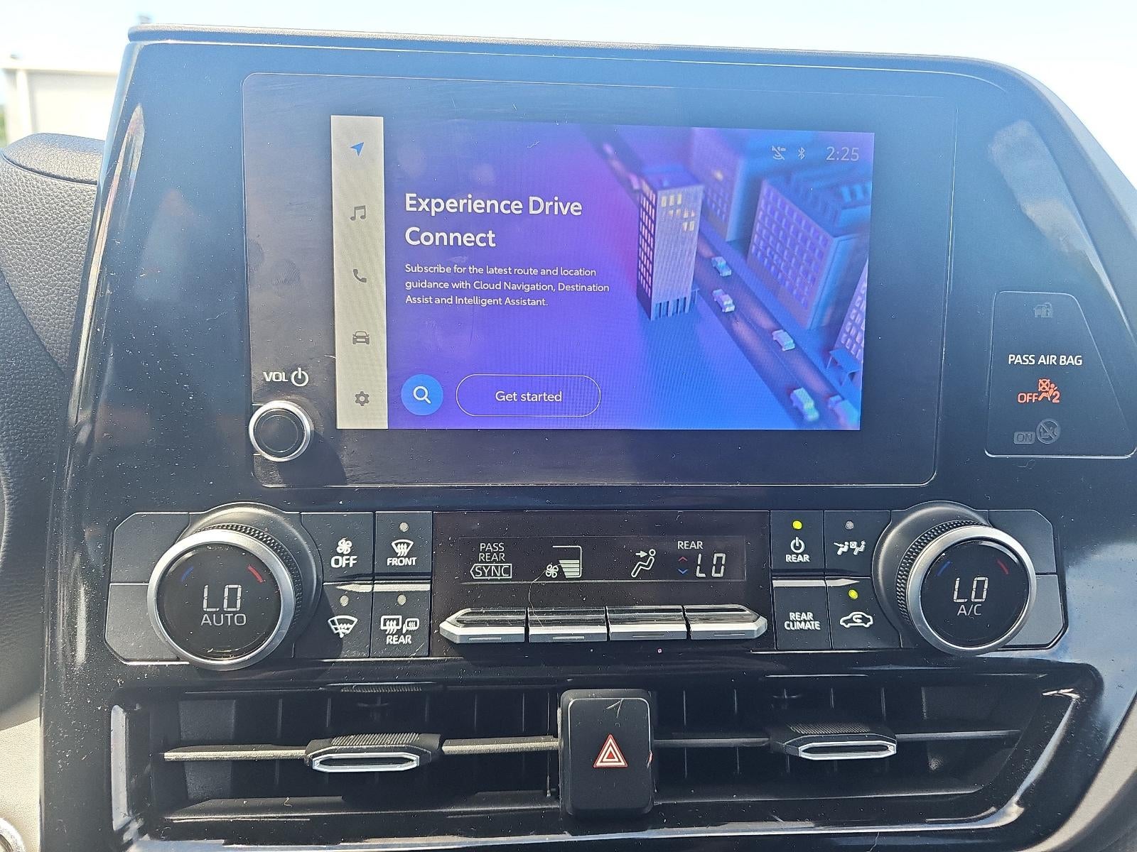 2023 Toyota Highlander LE AWD (SE)