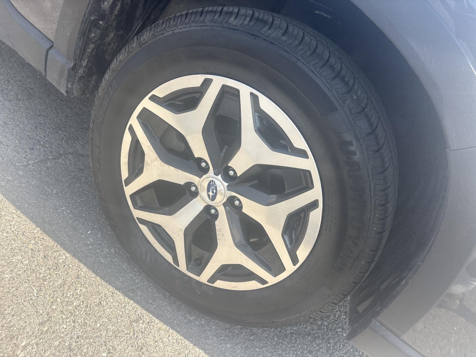 2022 Subaru Forester Premium CVT