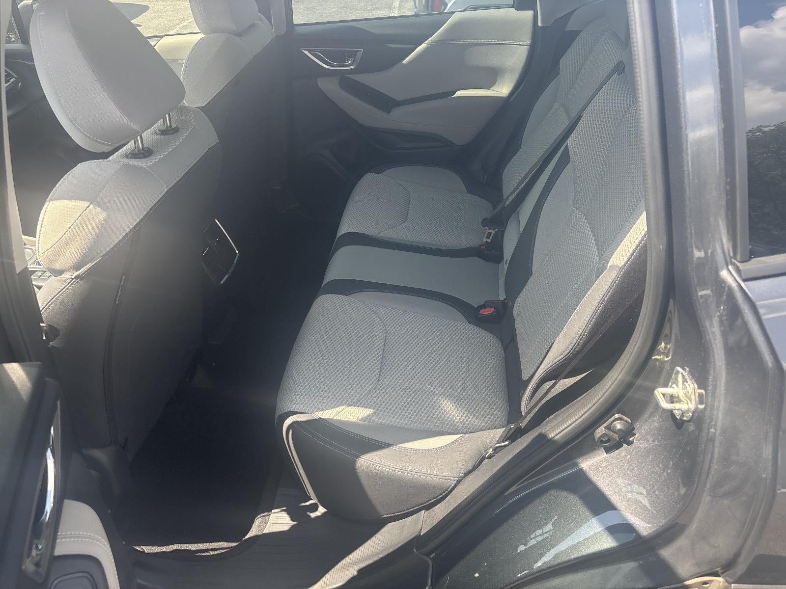 2022 Subaru Forester Premium CVT