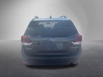 2022 Subaru Forester Premium CVT