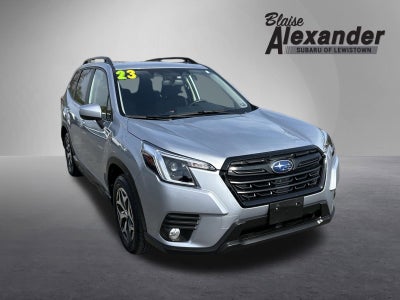 2023 Subaru Forester Premium CVT