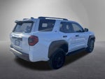2025 Toyota 4Runner SR5 4WD (GS)