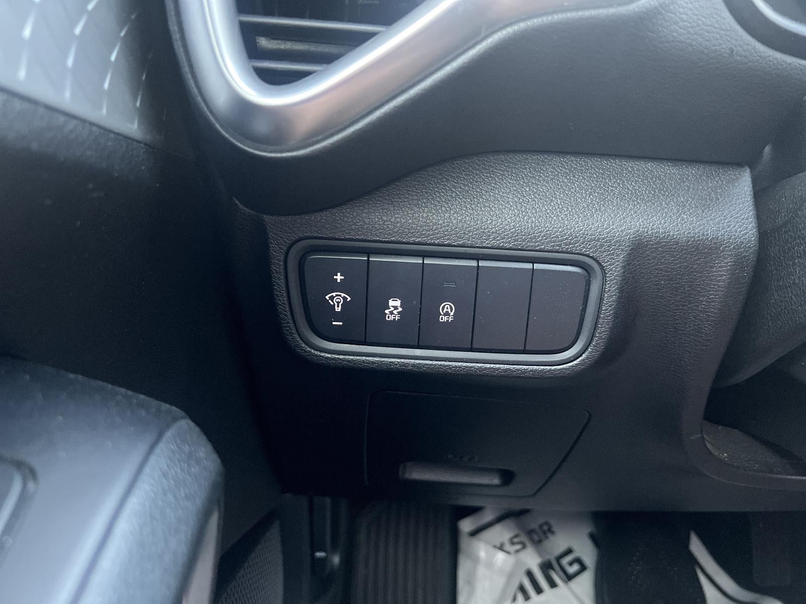 2024 Kia Soul LX IVT