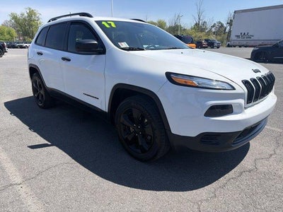 2017 Jeep Cherokee Altitude 4x4 *Ltd Avail*