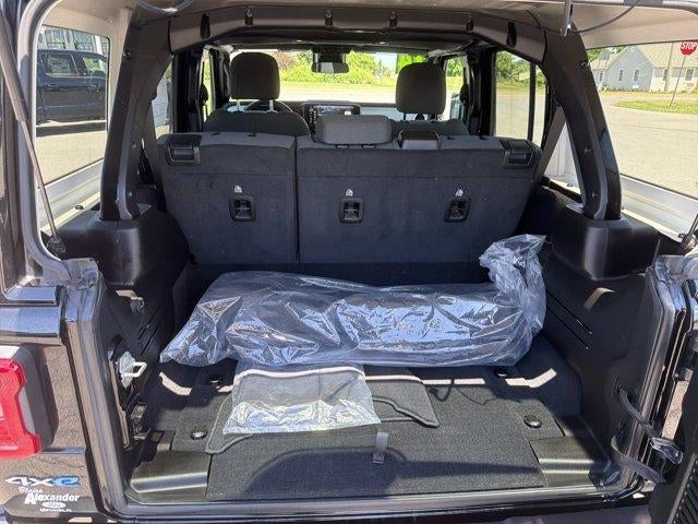 2024 Jeep Wrangler 4xe Sahara 4x4