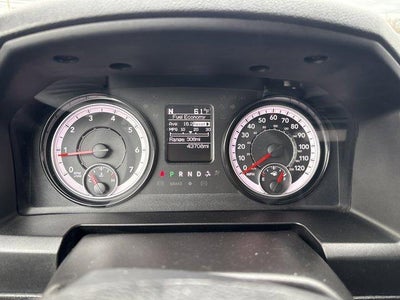 2024 RAM 1500 Classic Warlock 4x4 Crew Cab 5'7" Box