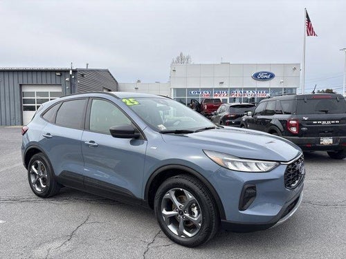 2025 Ford Escape ST-Line AWD